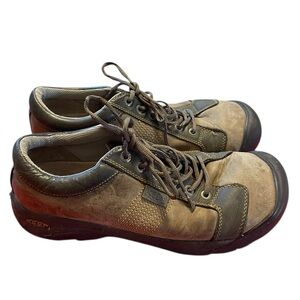 F4- KEEN Men's Lace-Up Sneakers in Brown and Olive